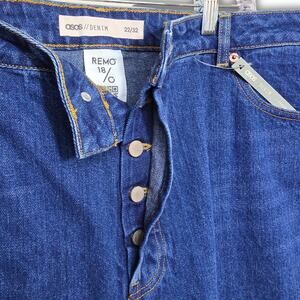 NWT Women's Size 22 ASOS Jeans Curve Rebel Remo Split Hem Mom Jeans